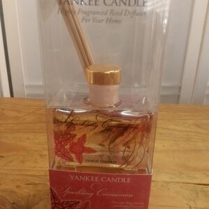 Yankee Candle Sparkling Cinnamon Reed Diffuser